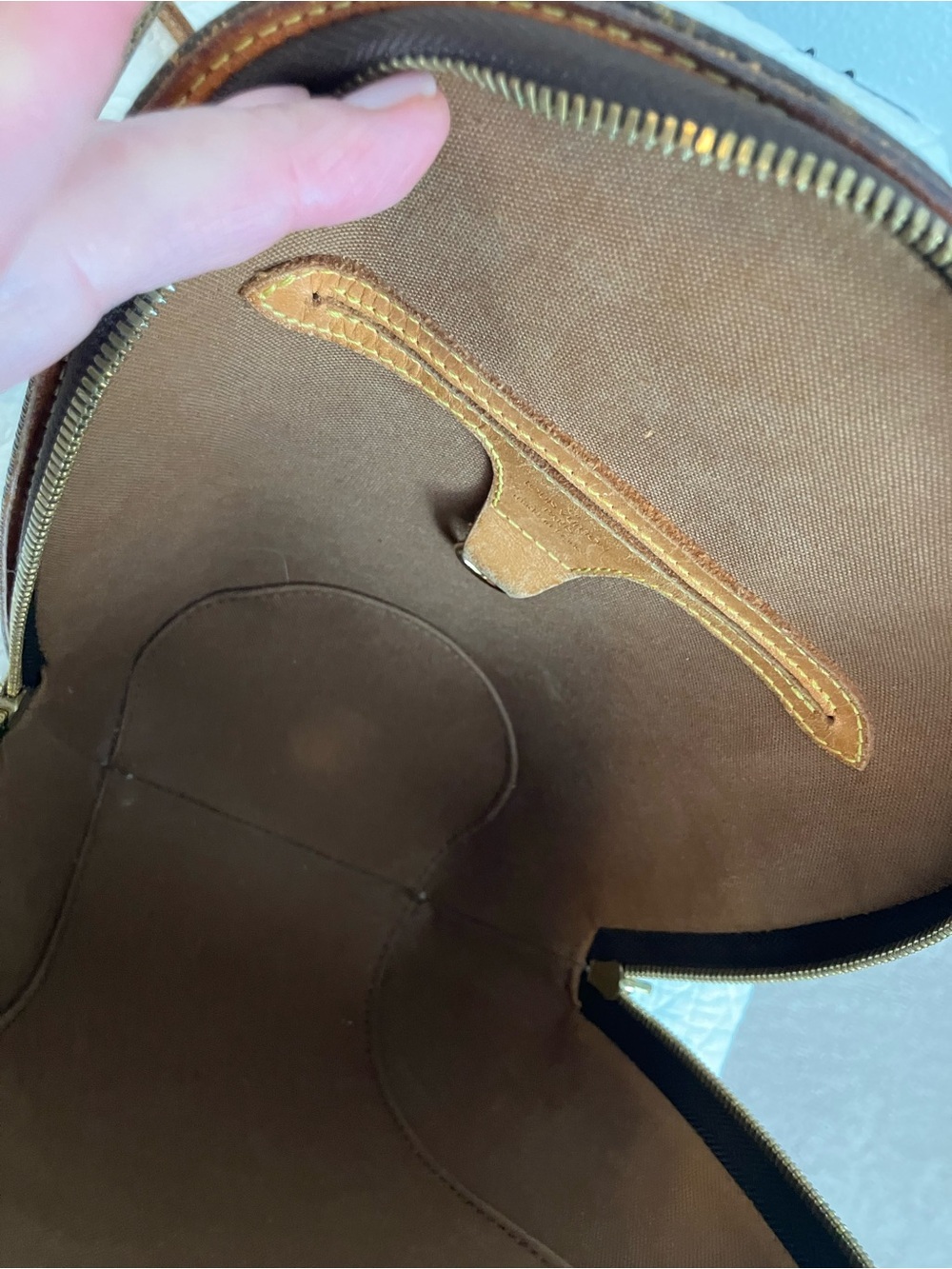 Authentic Louis Vuitton Monogram Vintage Ellipse Backpack - Picture 11 of 14